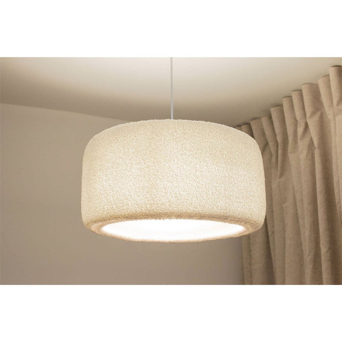 Suspension ronde en tissu peluche chambre enfant Cloud blanc nuage doux peluche, BPS KONCEPT