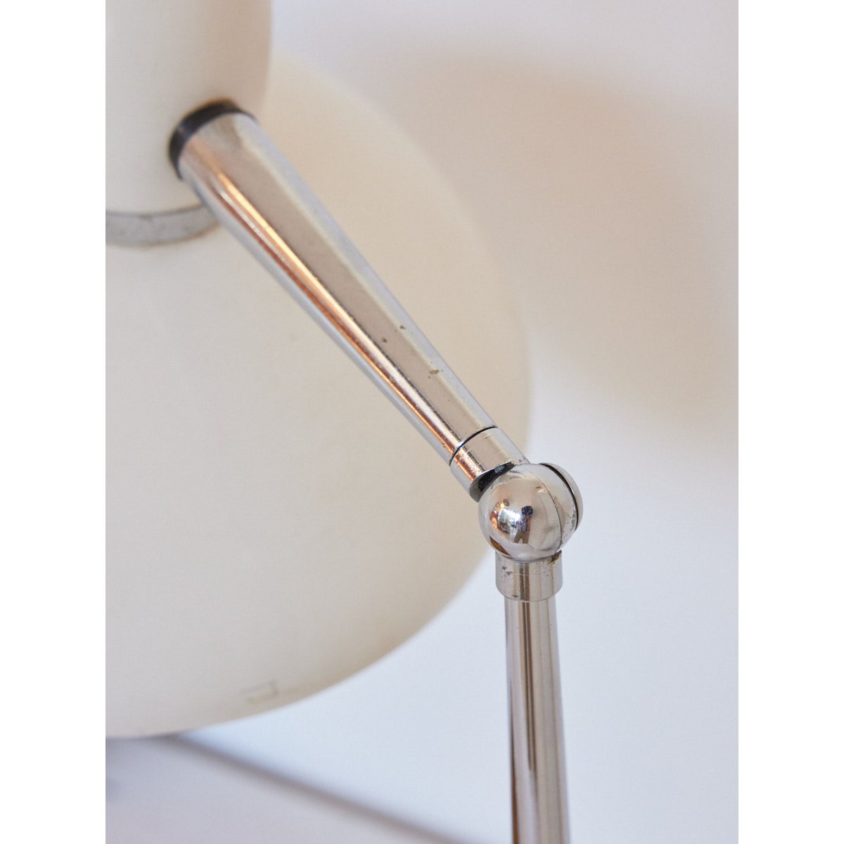 Lampe de bureau vintage Suzanne N°608 - Bon état blanc, DEBONGOUT