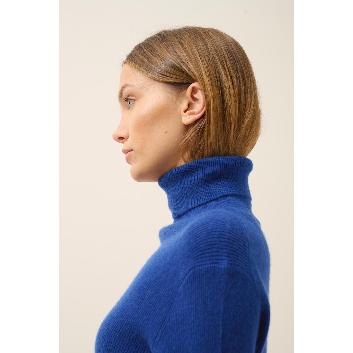 Pull Col Roulé Outremer Lanais bleu foncé, JUST CASHMERE