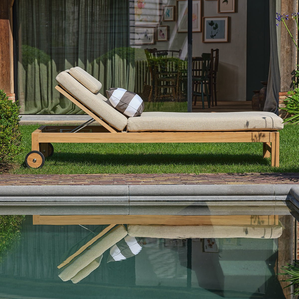 Bain de soleil inclinable en teck massif avec coussins beige chiné PALOMBAGGIA beige_chine, BERAH GETAH