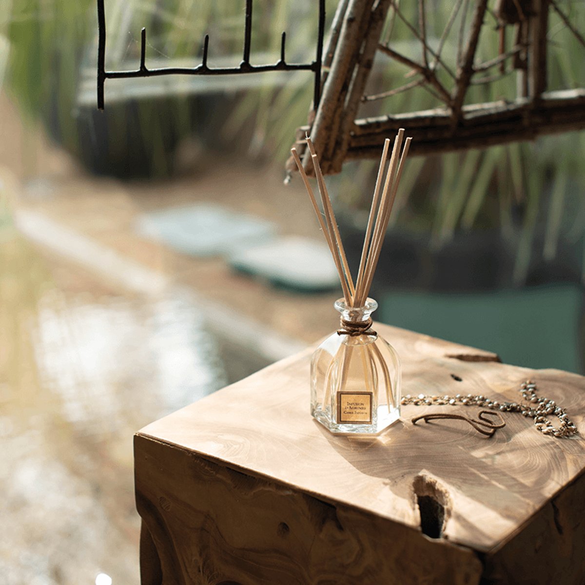 Diffuseur de parfum INFUSION D'AGRUMES blanc, COLLINES DE PROVENCE