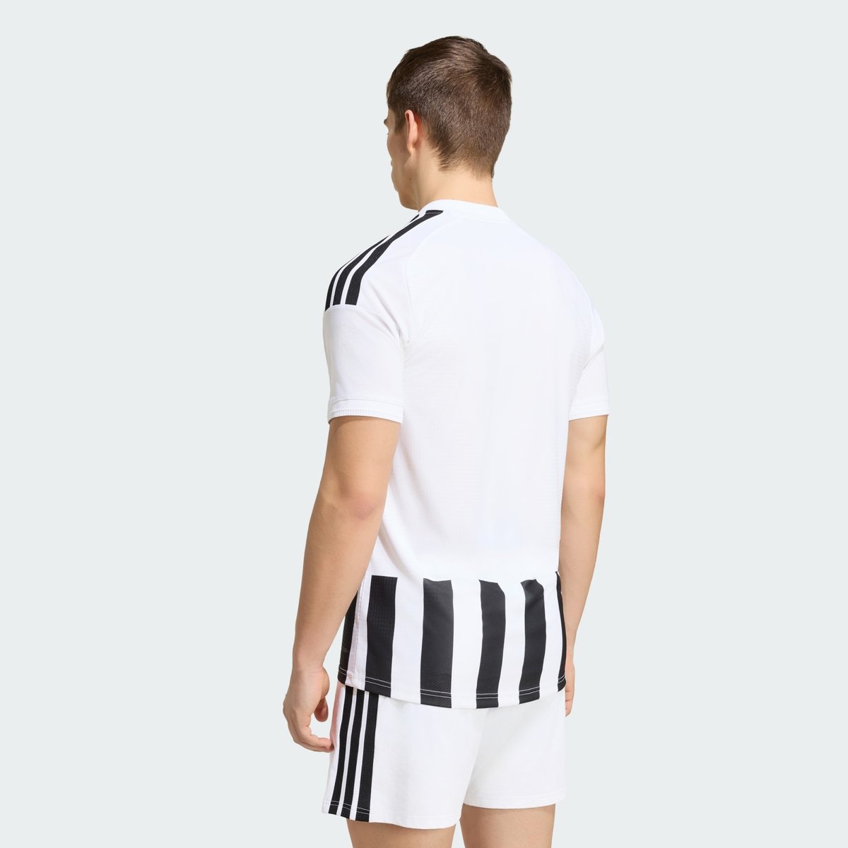 Maillot Domicile Juventus 26/27 Authentique Maillot Domicile Juventus 26/27 Authentique white / black, adidas Performance