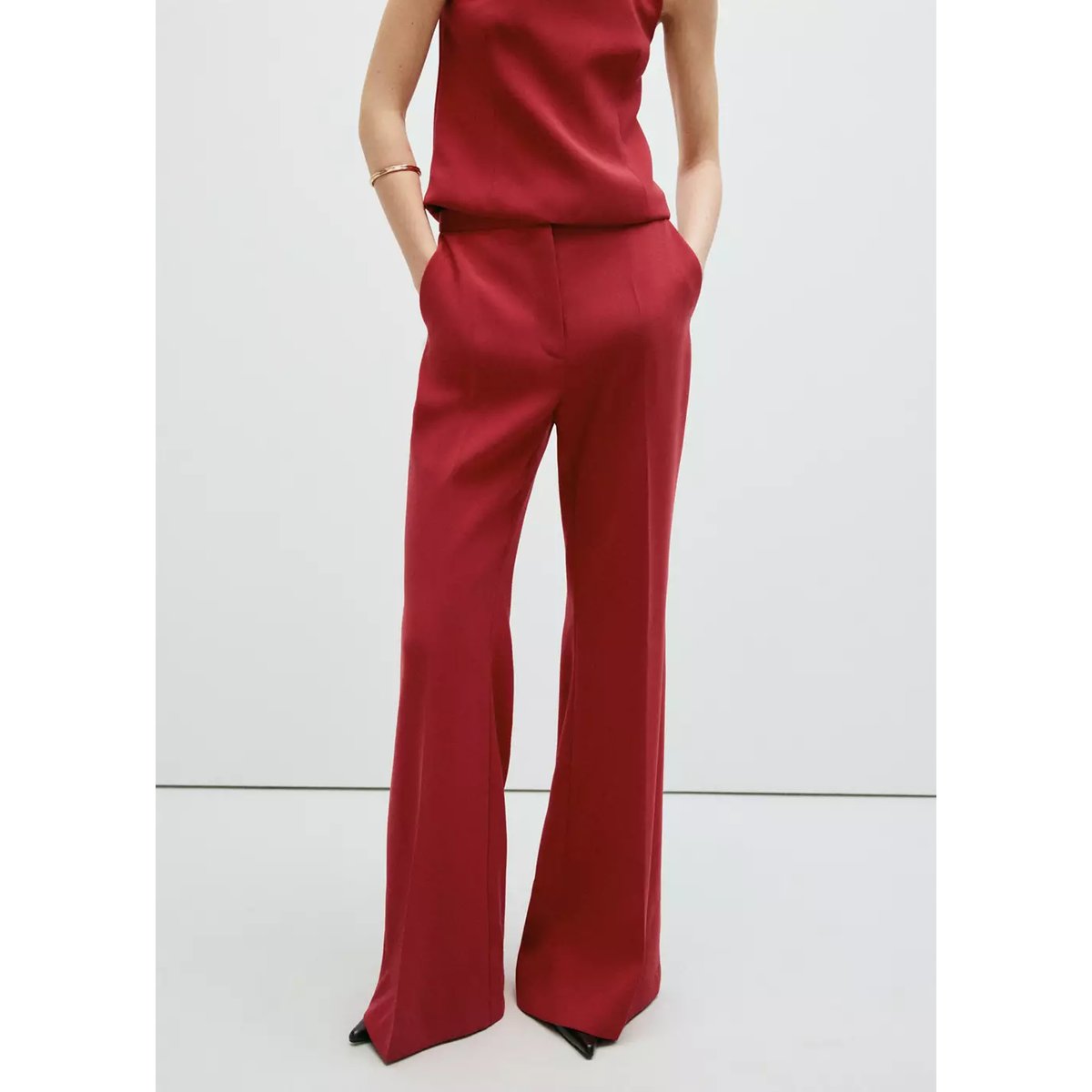 Pantalon de costume taille haute rouge, MANGO