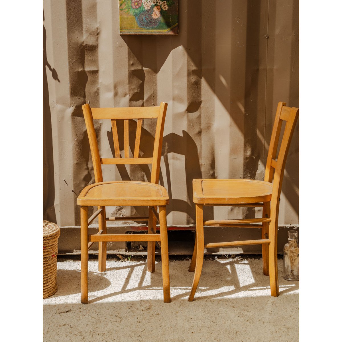 Lot de 8 chaises en bois Claude N°1406 - Bon état bois clair, DEBONGOUT