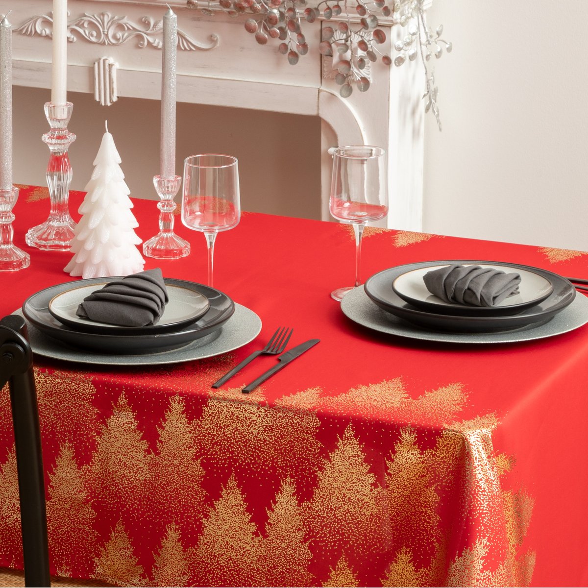 Nappe de Noël "Colorama de Noël" motif sapins 140x360cm rouge, ATMOSPHERA