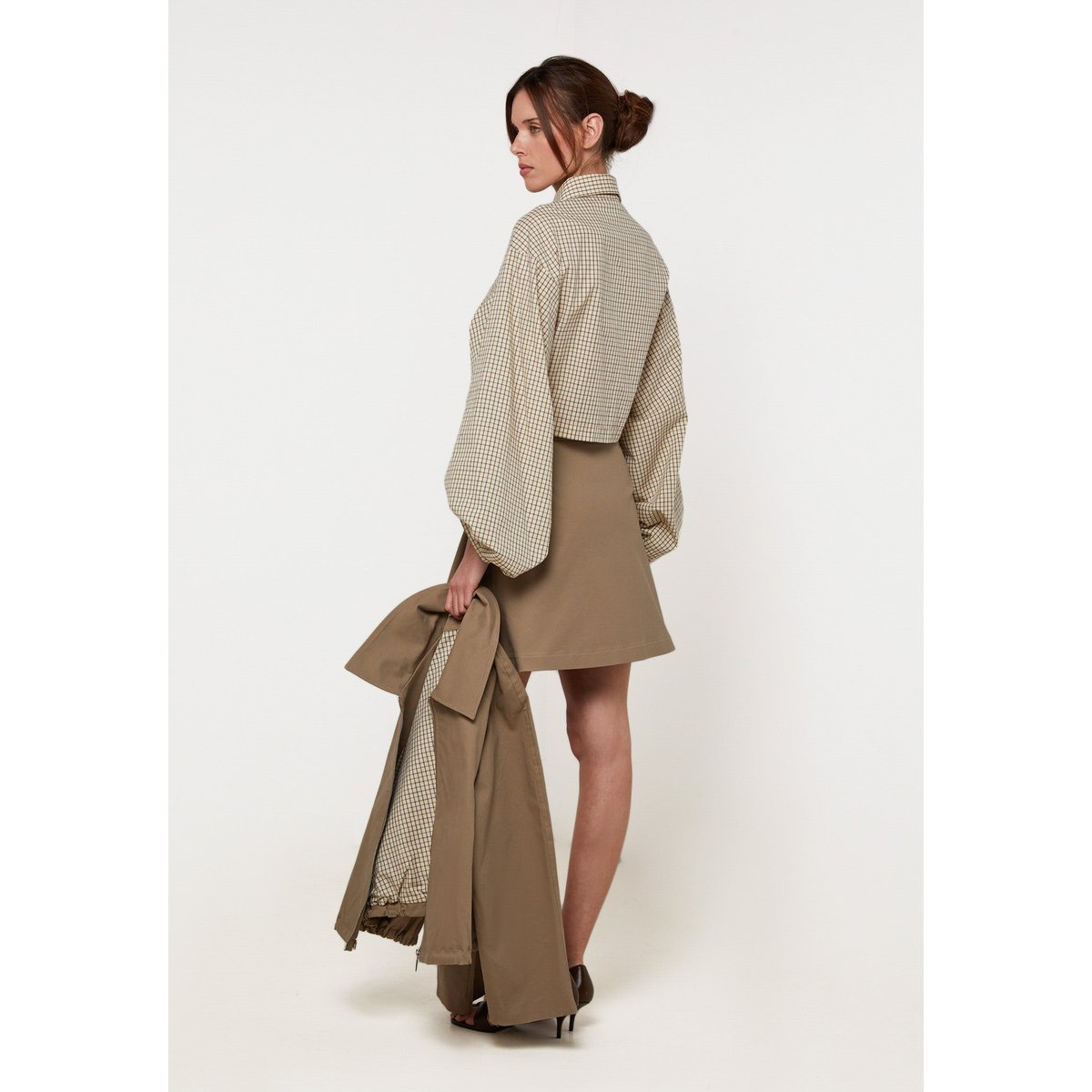 Jupe courte à plis en coton beige foncé, RODIER