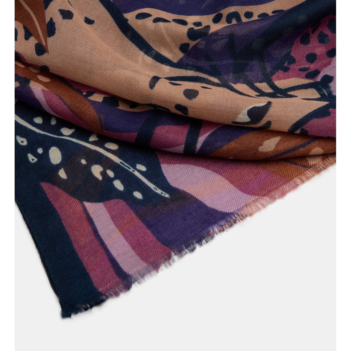 Etole léone motif animalier violet, GALERIES LAFAYETTE
