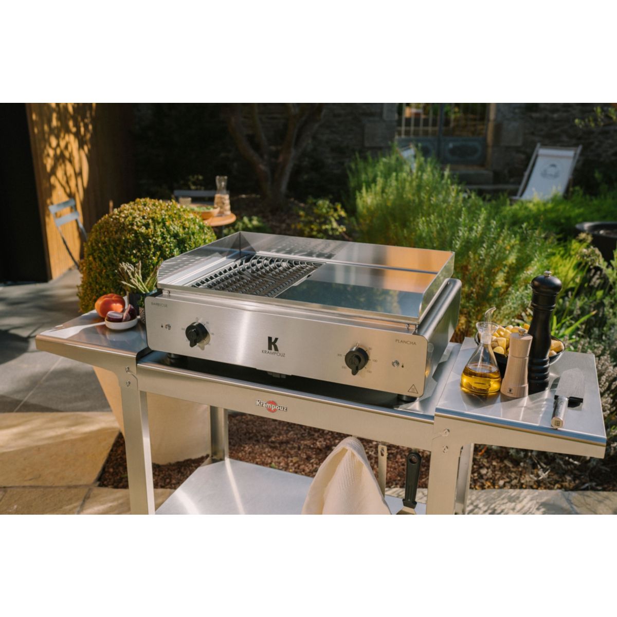 Plancha électrique GECIO2OA00 GECIO2OA00 inox zones barbecue/plancha 2 brûleurs à poser, 70x40 cm argent, KRAMPOUZ