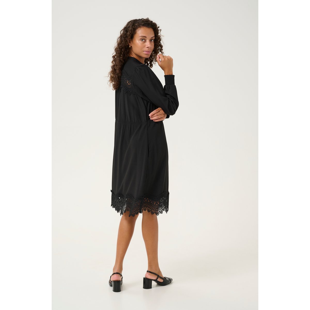 Dress noir, CULTURE