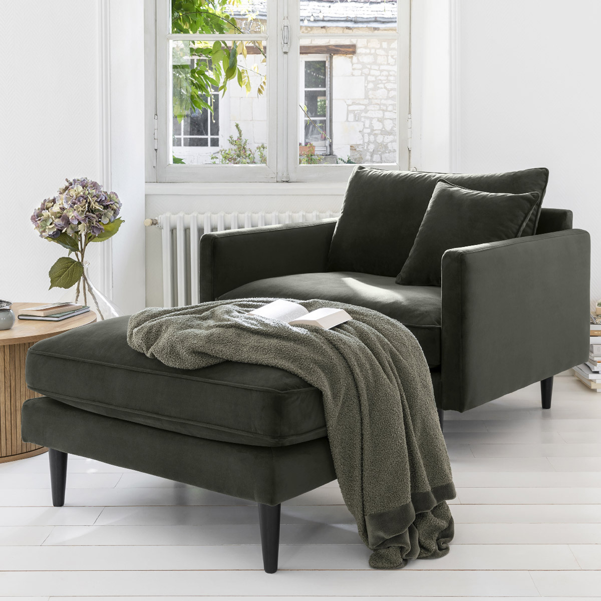 Fauteuil en velours CANDICE vert kaki, ATMOSPHERA