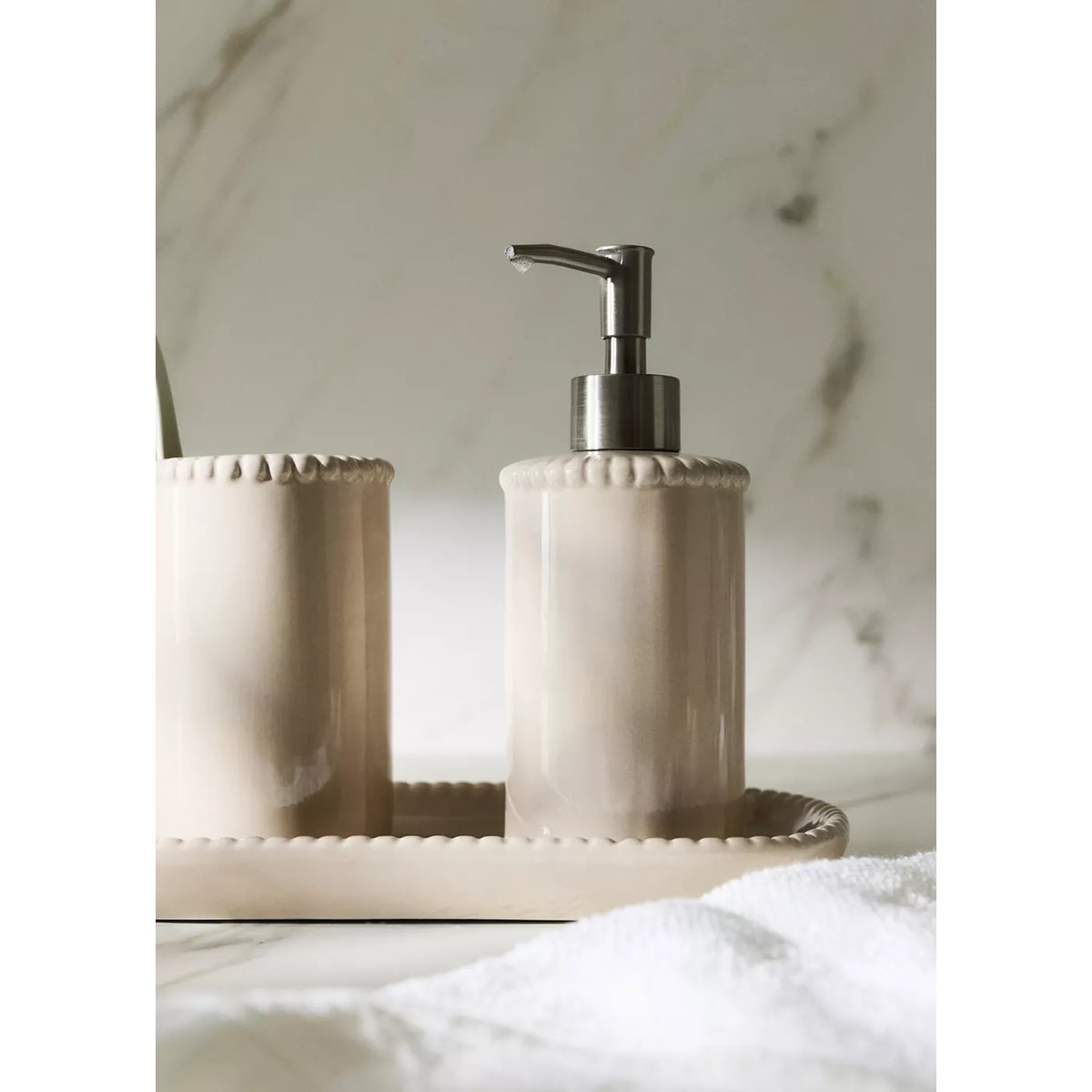 Distributeur en faïence aspect laqué beige, MANGO HOME
