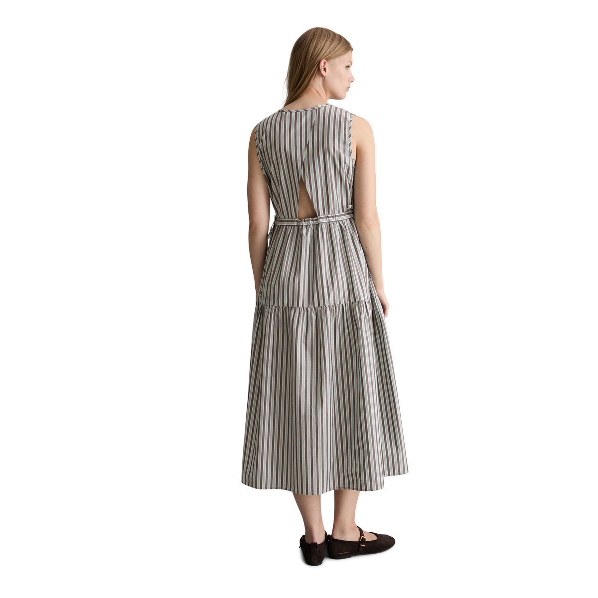 Robe à étages regular en popeline papertouch rayée marron foncé, MARC O’POLO DENIM