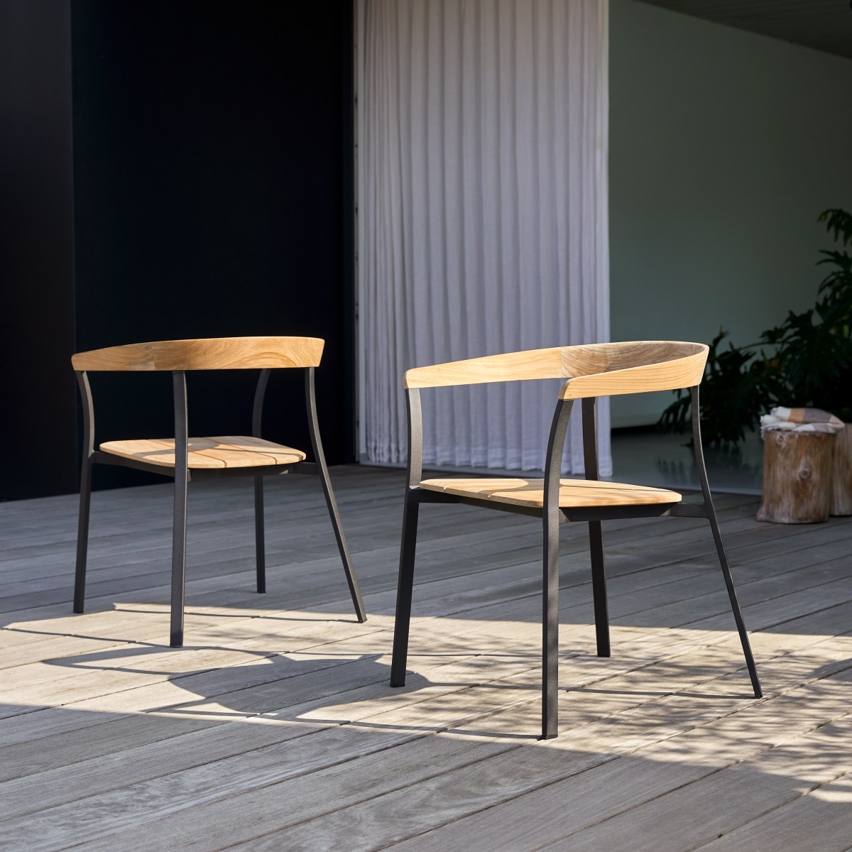 Chaise de jardin en Teck massif, ARCO naturel, TIKAMOON