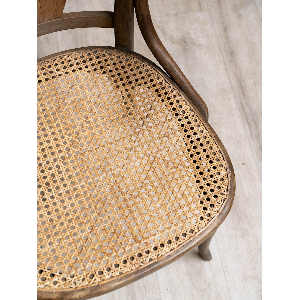 Fauteuil en cannage et bois courbé Ernest N°1623 - Bon état bois foncé, DEBONGOUT