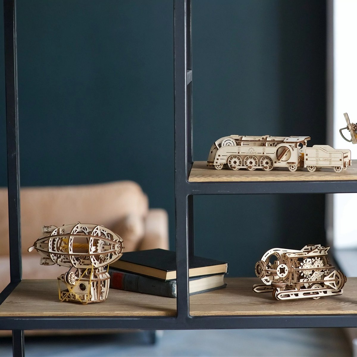 Puzzle 3D Mini Dirigeable Steampunk beige, UGEARS