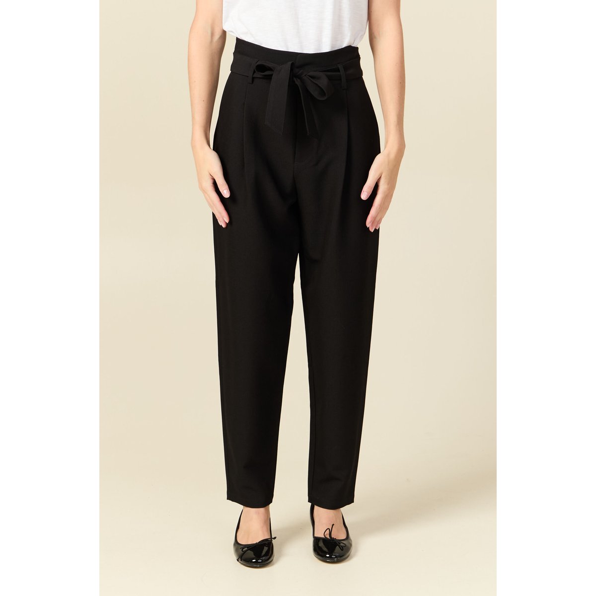 Pantalon carotte taille haute noir, BONOBO