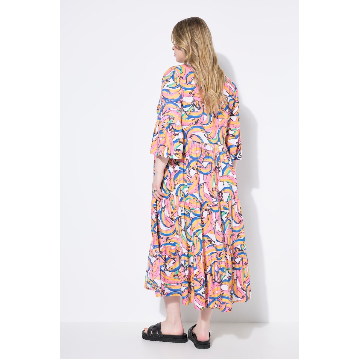 Robe maxi à volants, imprimé bananes blanc cassé, STUDIO UNTOLD