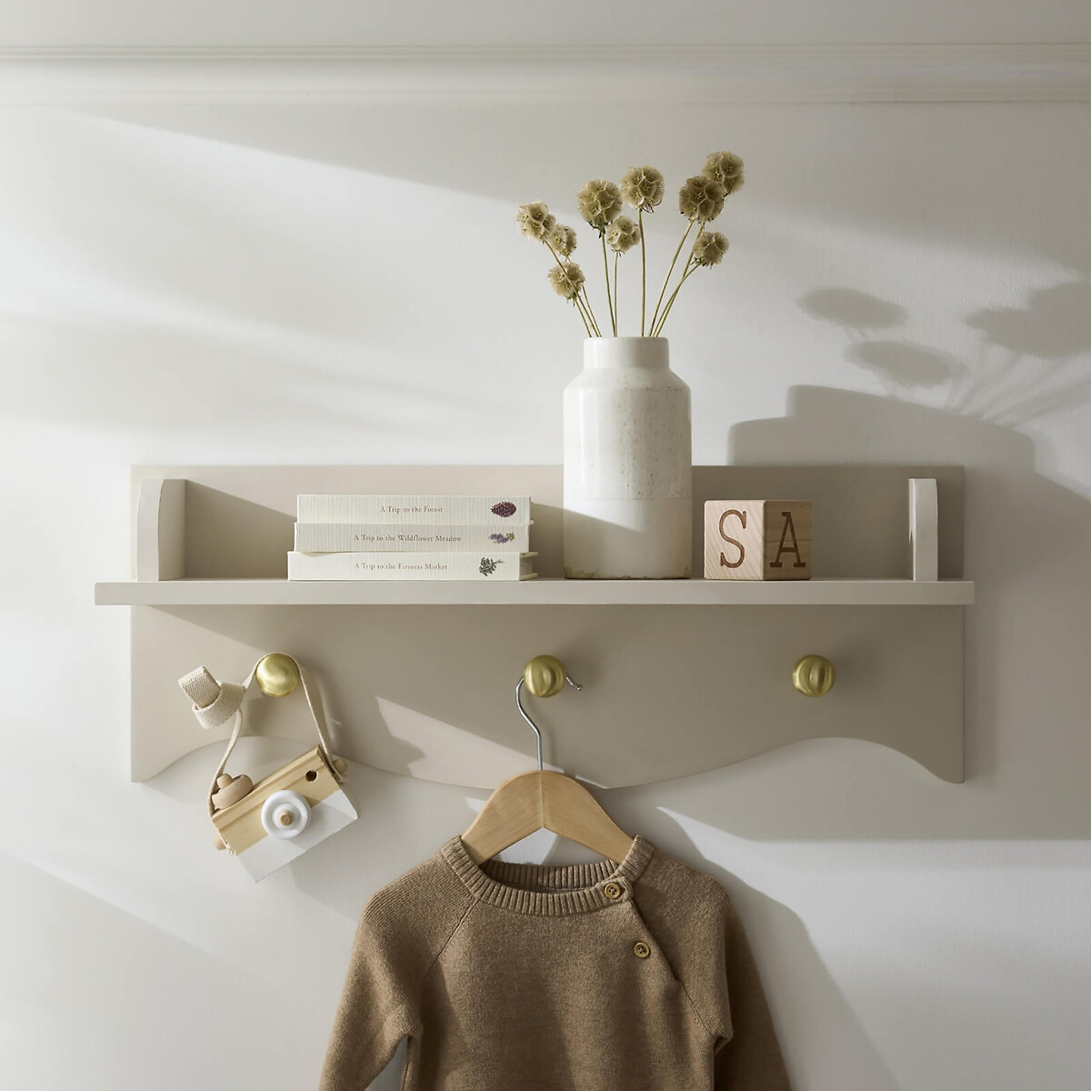 Clara Nursery Shelf stone beige, CUDDLECO