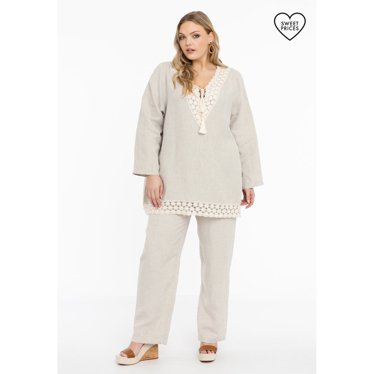 Chemise en dentelle brun clair, YOEK