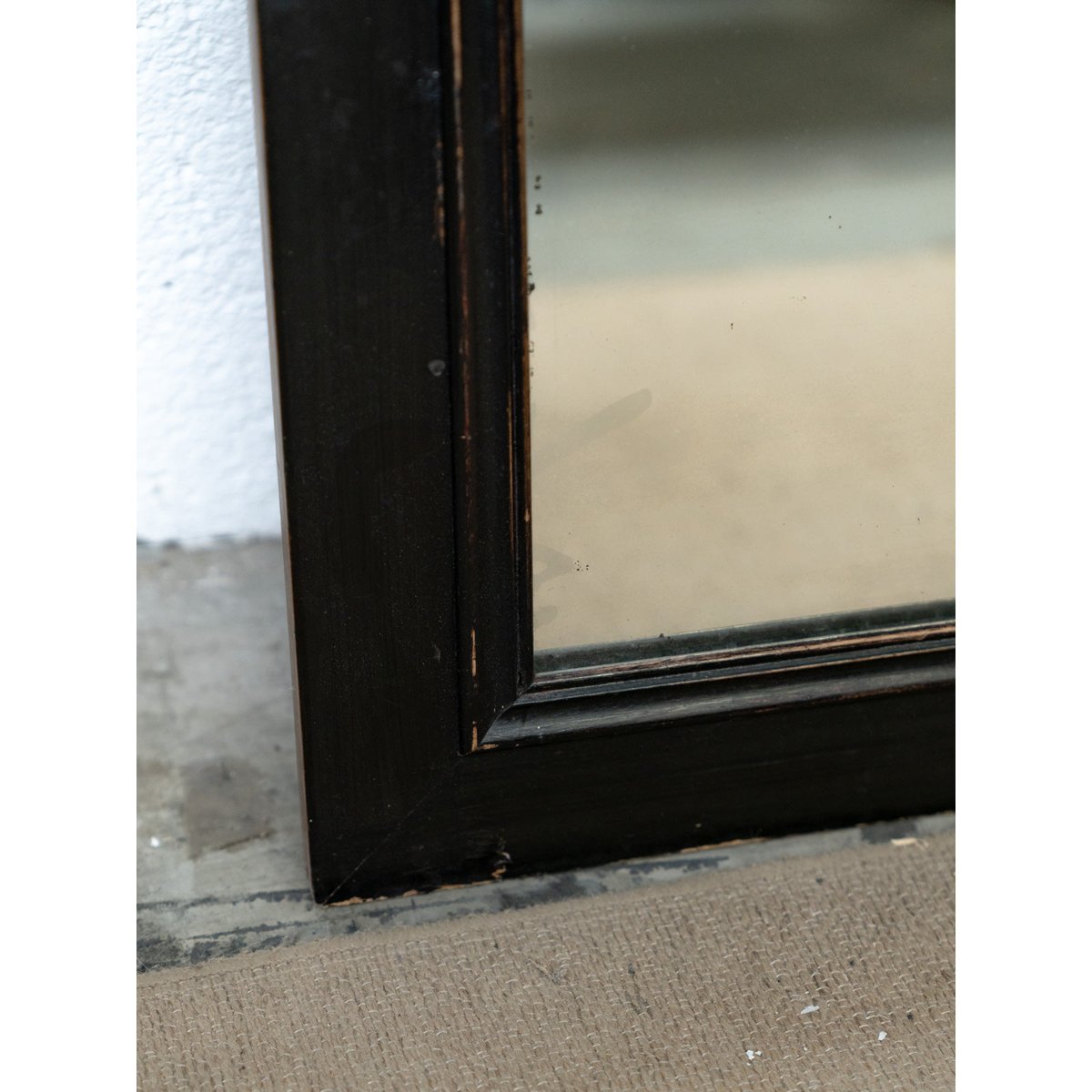 Grand miroir en bois ancien au fronton sculpté Georges N°1318 - Bon état noir, DEBONGOUT