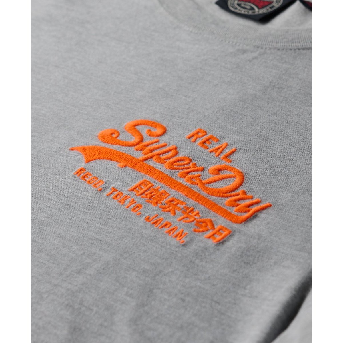T-shirt décontracté Vintage Logo brodé gris moyen chiné, SUPERDRY