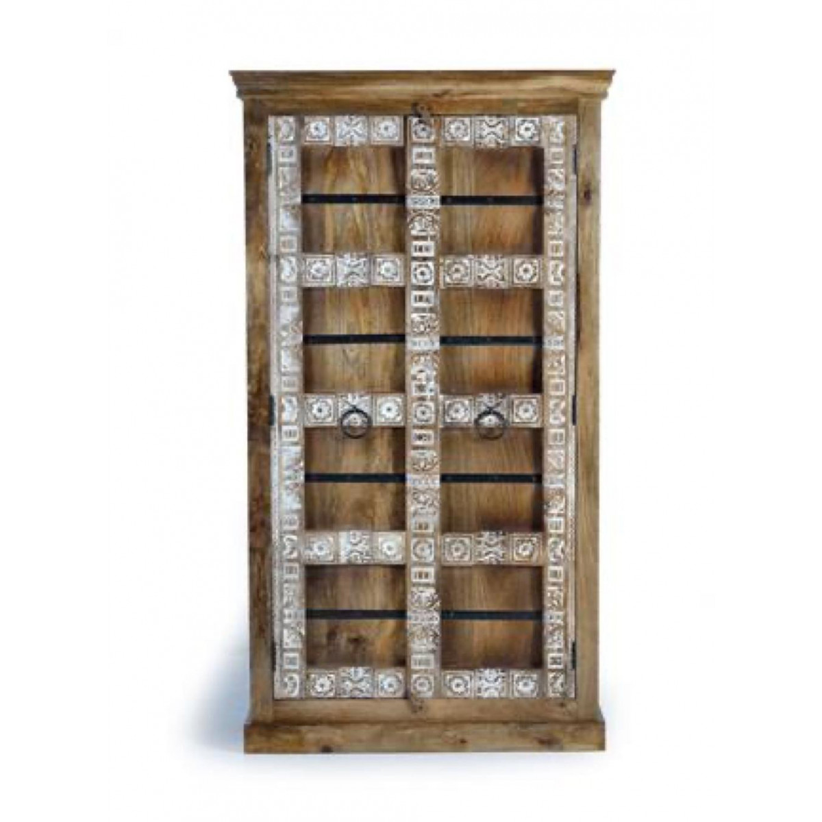 Armoire marron, DECORATION D’AUTREFOIS