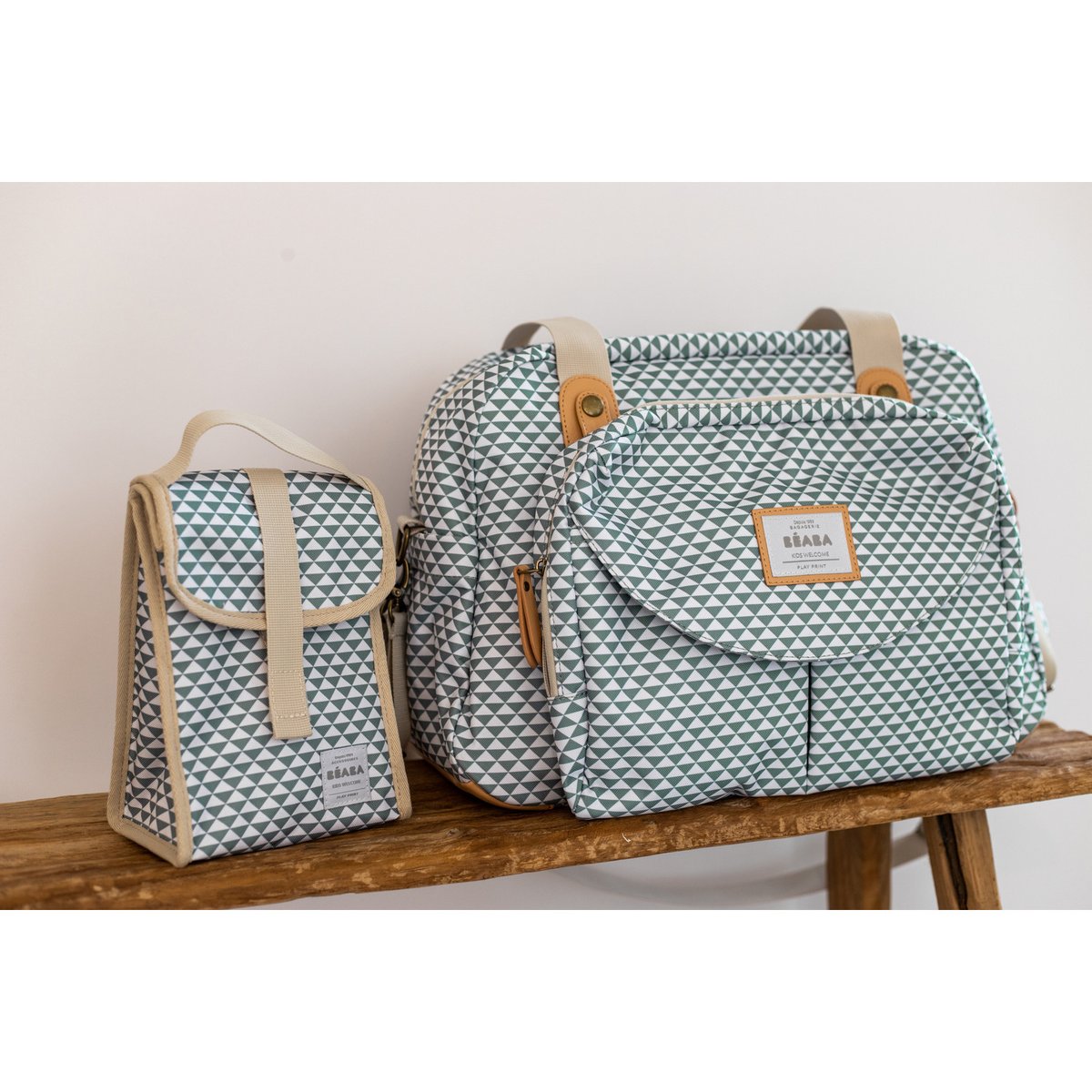 Sac à langer iconique grand volume 23 L GENEVE imprimé jeu vert sauge, BEABA