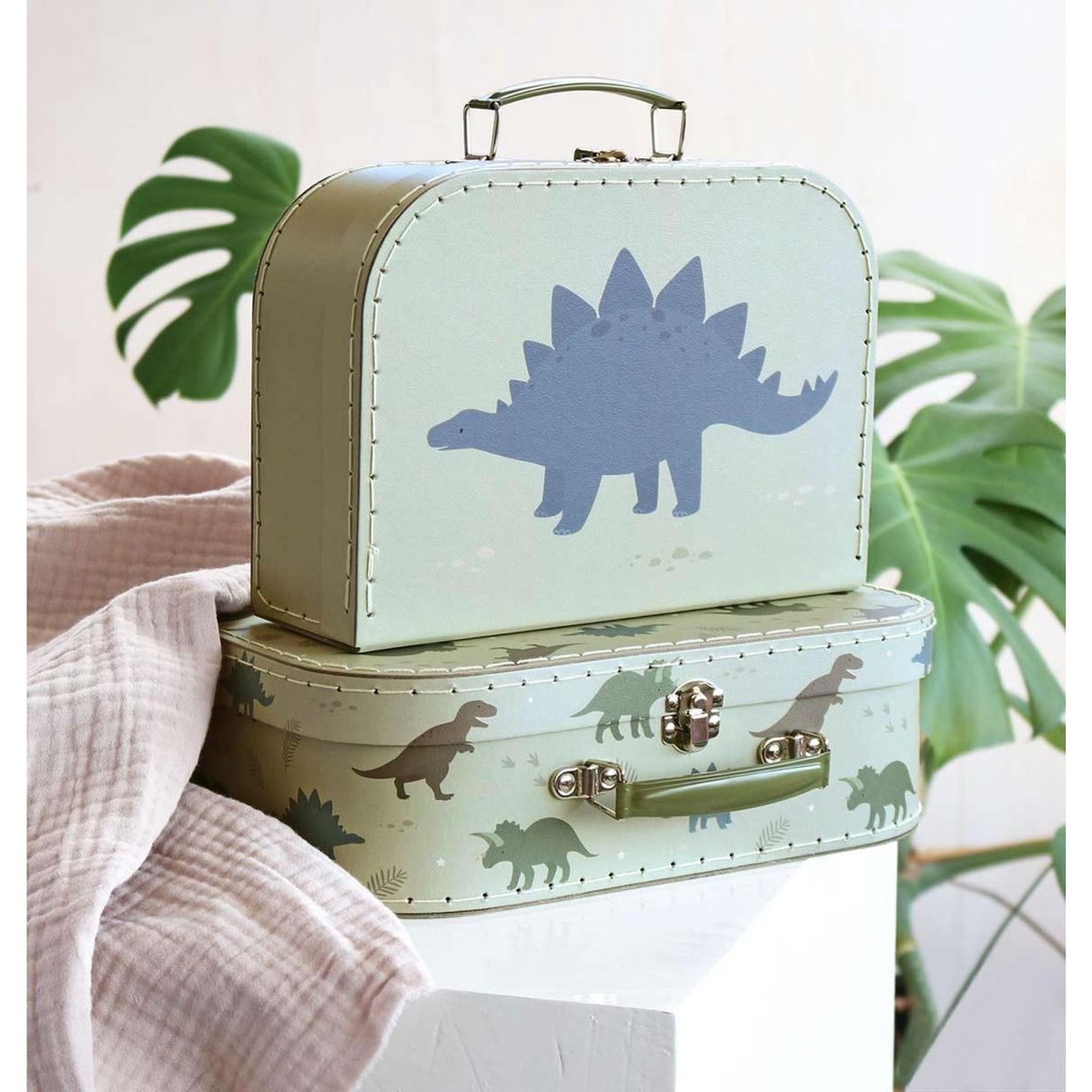 Lot de 2 valisettes de rangement vert, bleu, A LITTLE LOVELY COMPANY