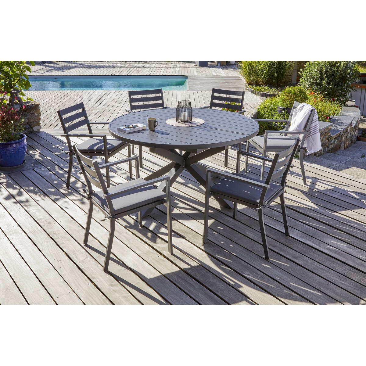Ensemble repas 6 places en aluminium avec rallonge papillon PELOSA gris anthracite, DCB GARDEN
