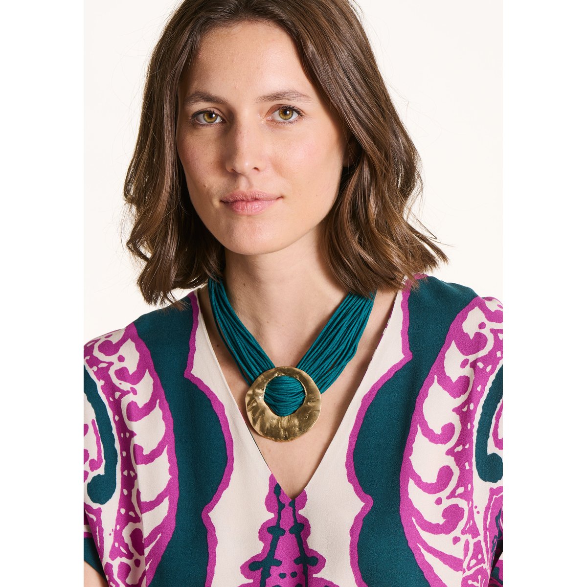 Collier en coton et métal petrole light, LA FEE MARABOUTEE