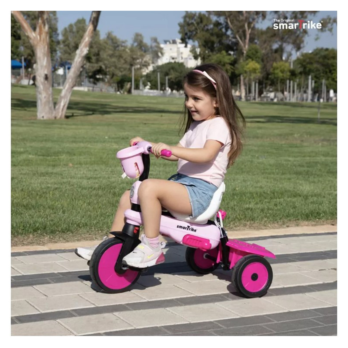 Tricycle Breeze rose evolutif couleur unique, SMARTRIKE