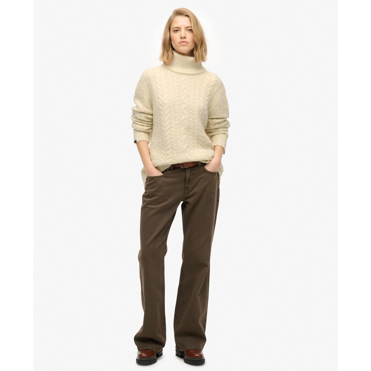 Pull en maille torsadée à col roulé crème, SUPERDRY
