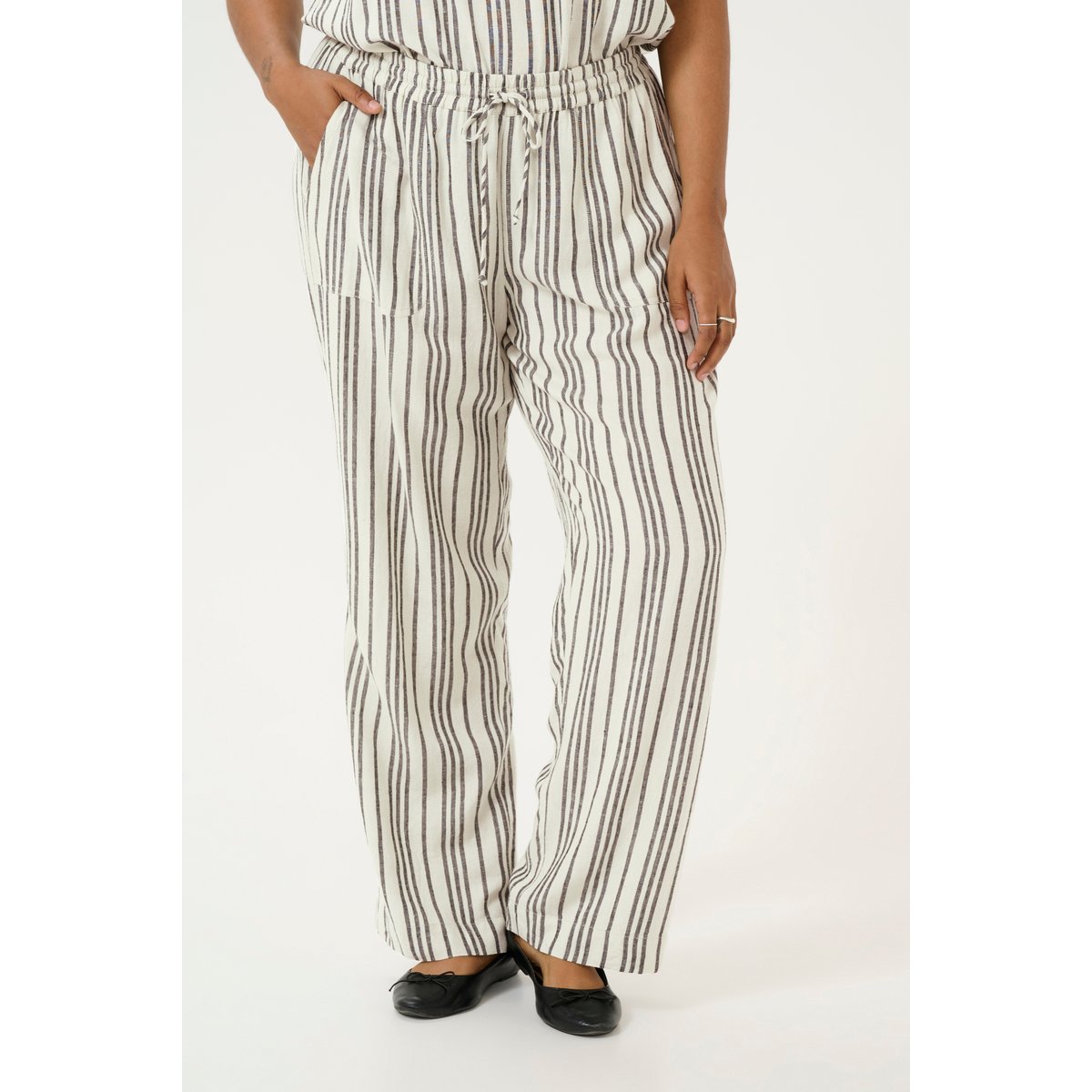 Pantalon de costume gris moonstruck/noir rayé, KAFFE CURVE