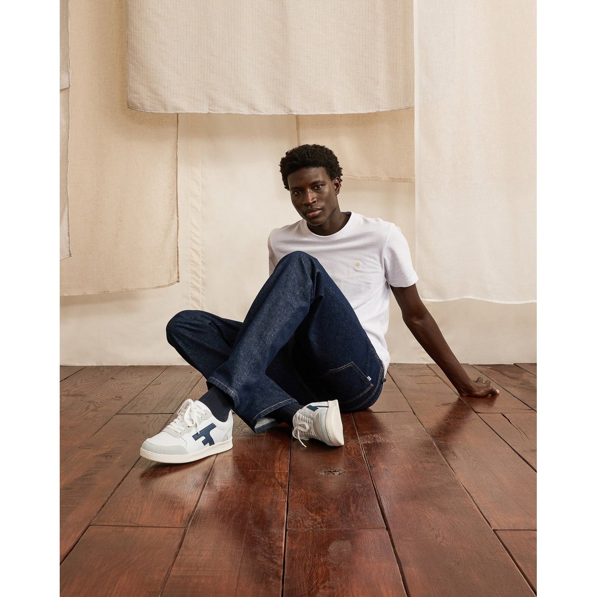 Baskets basses cuir suede HAZEL blanc et bleu marine, FAGUO