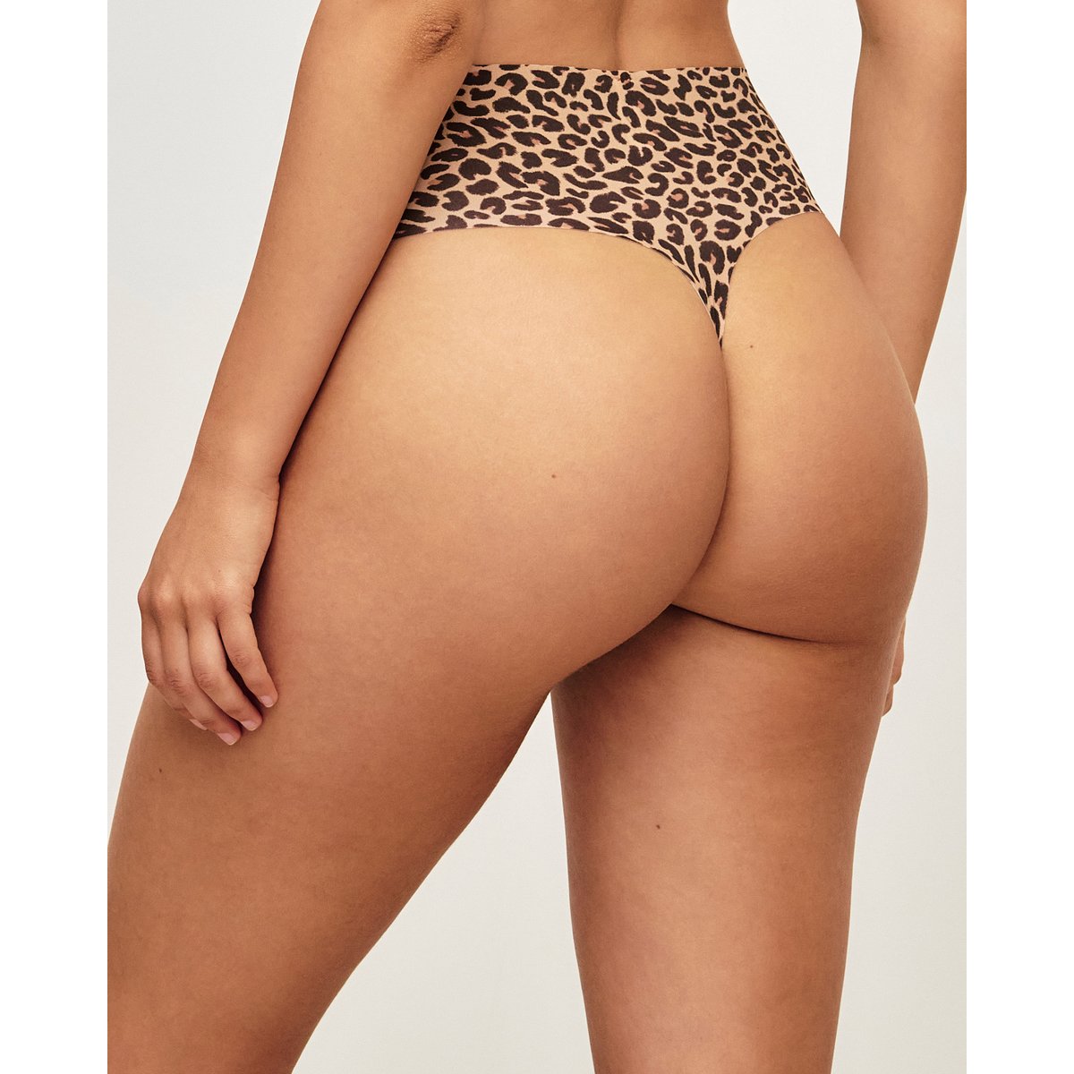 String taille haute microfibre sans coutures motif léopard INVISIBLIZ PRI marron, UNDIZ