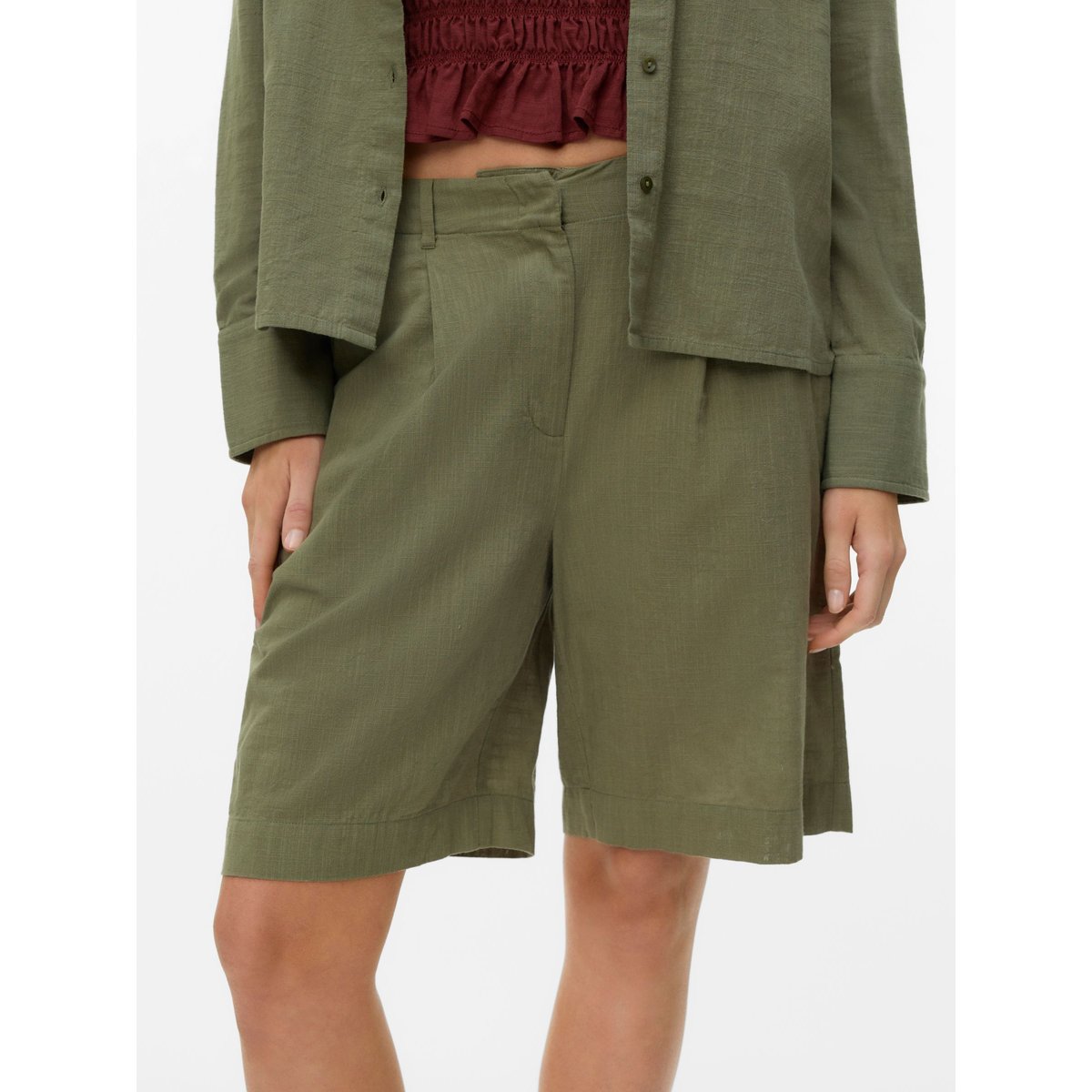 Bermuda verte - deep lichen green 1, VERO MODA