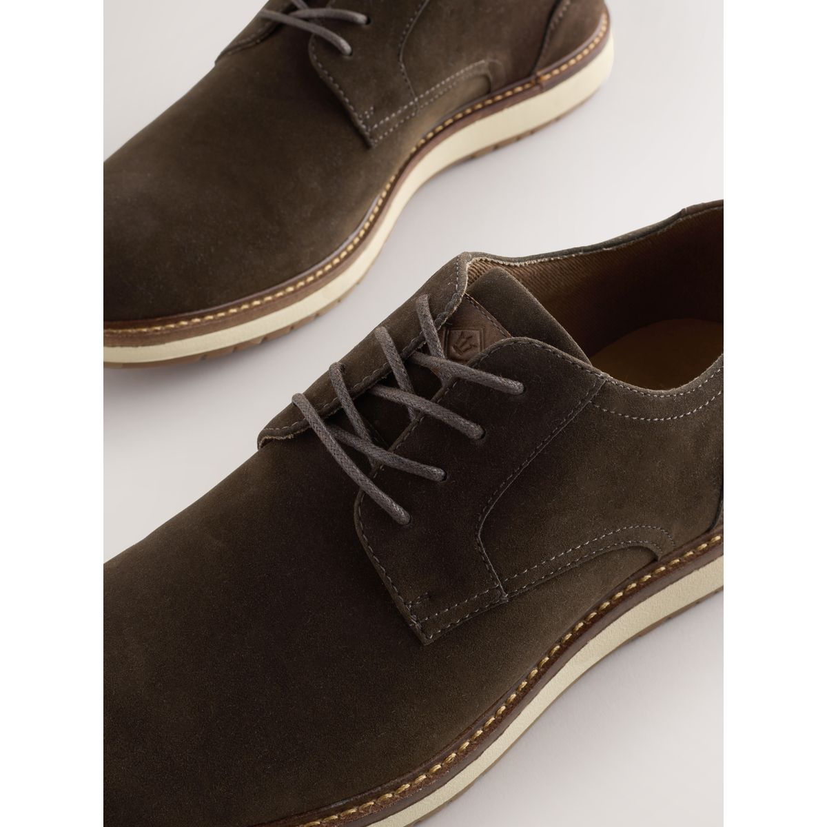 Chaussures derby compensées marron, NEXT