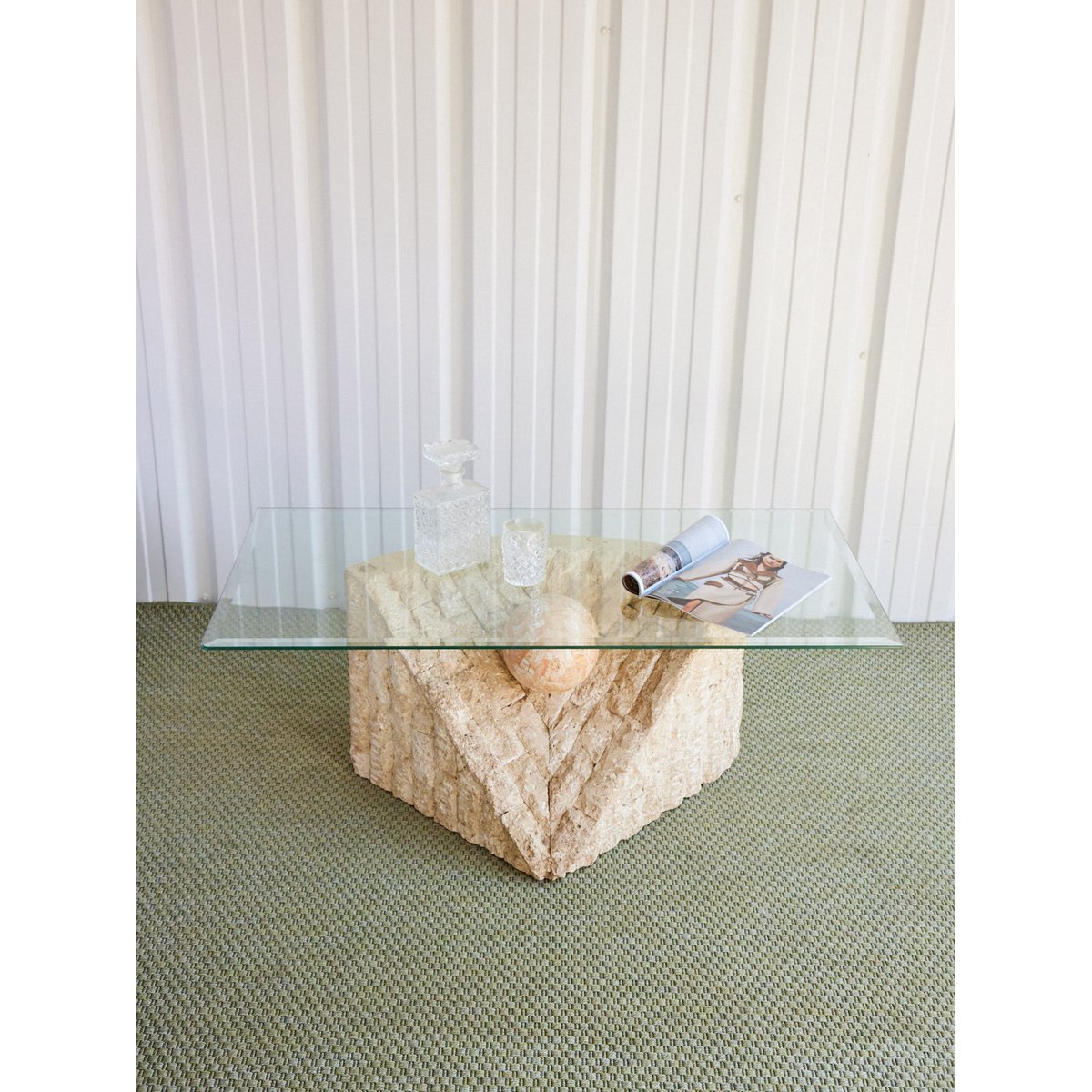 Table basse style travertin Marie-Pierre N°91 - Bon état beige, DEBONGOUT