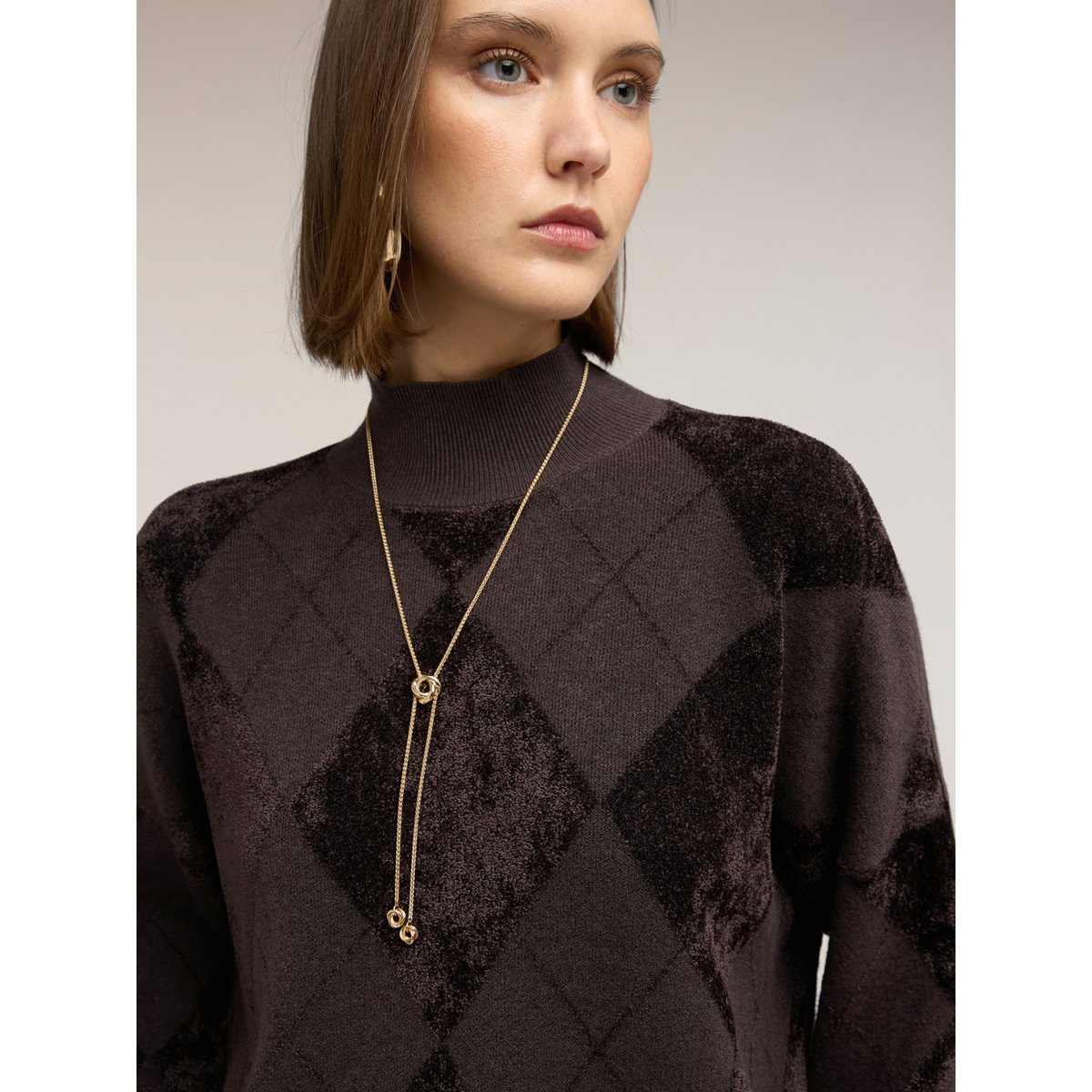 Pull col roulé en chenille fantaisie argyle marron, MOTIVI