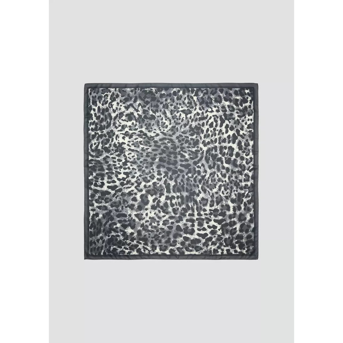 Mouchoir carré léopard gris, MANGO