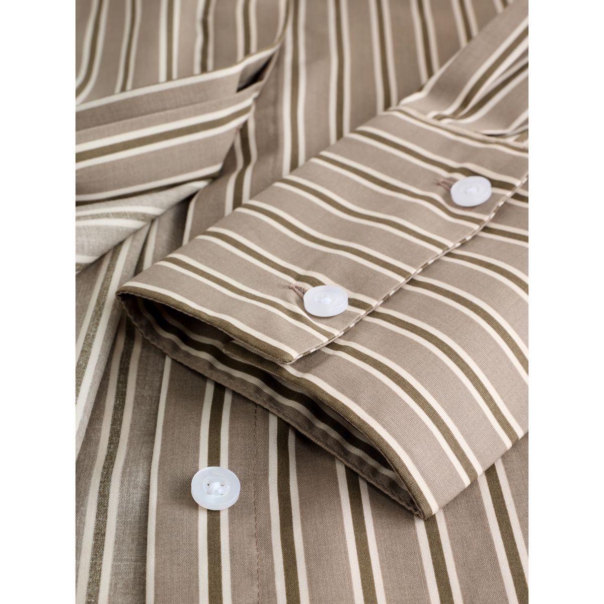 Chemise stretch ajustée à manches longues rayures marron moka, NEXT
