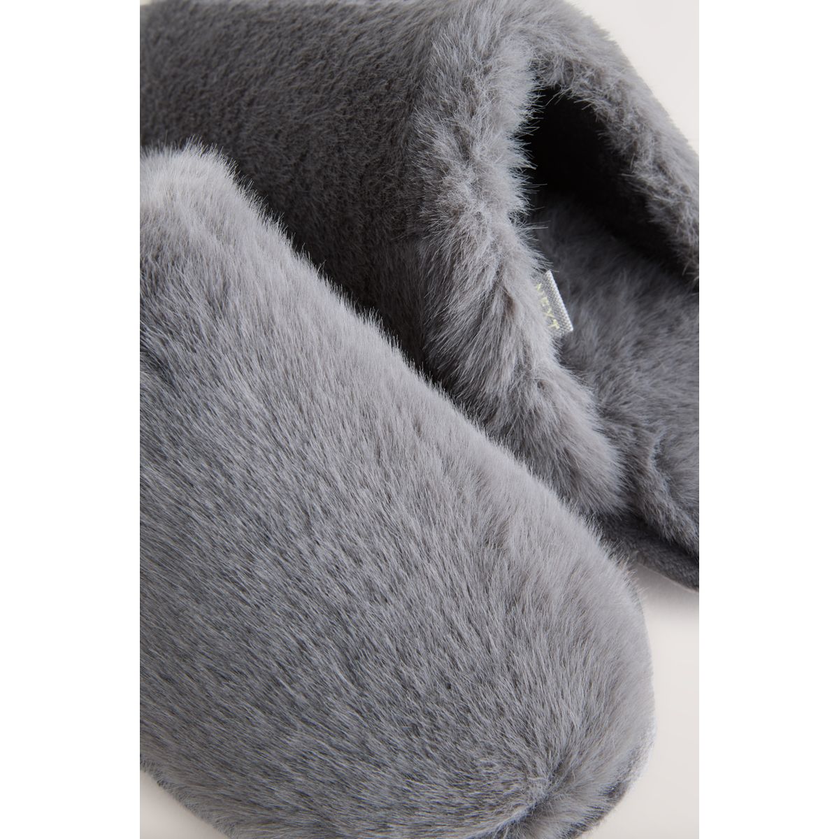 Chaussons style mules gris, NEXT