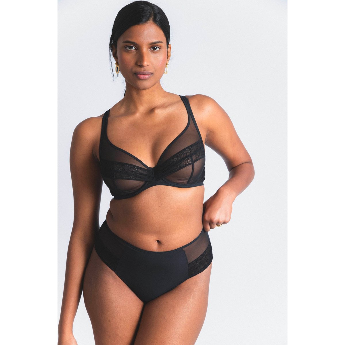 Shorty-tanga en dentelle NUDITÉ noir, MAISON LEJABY