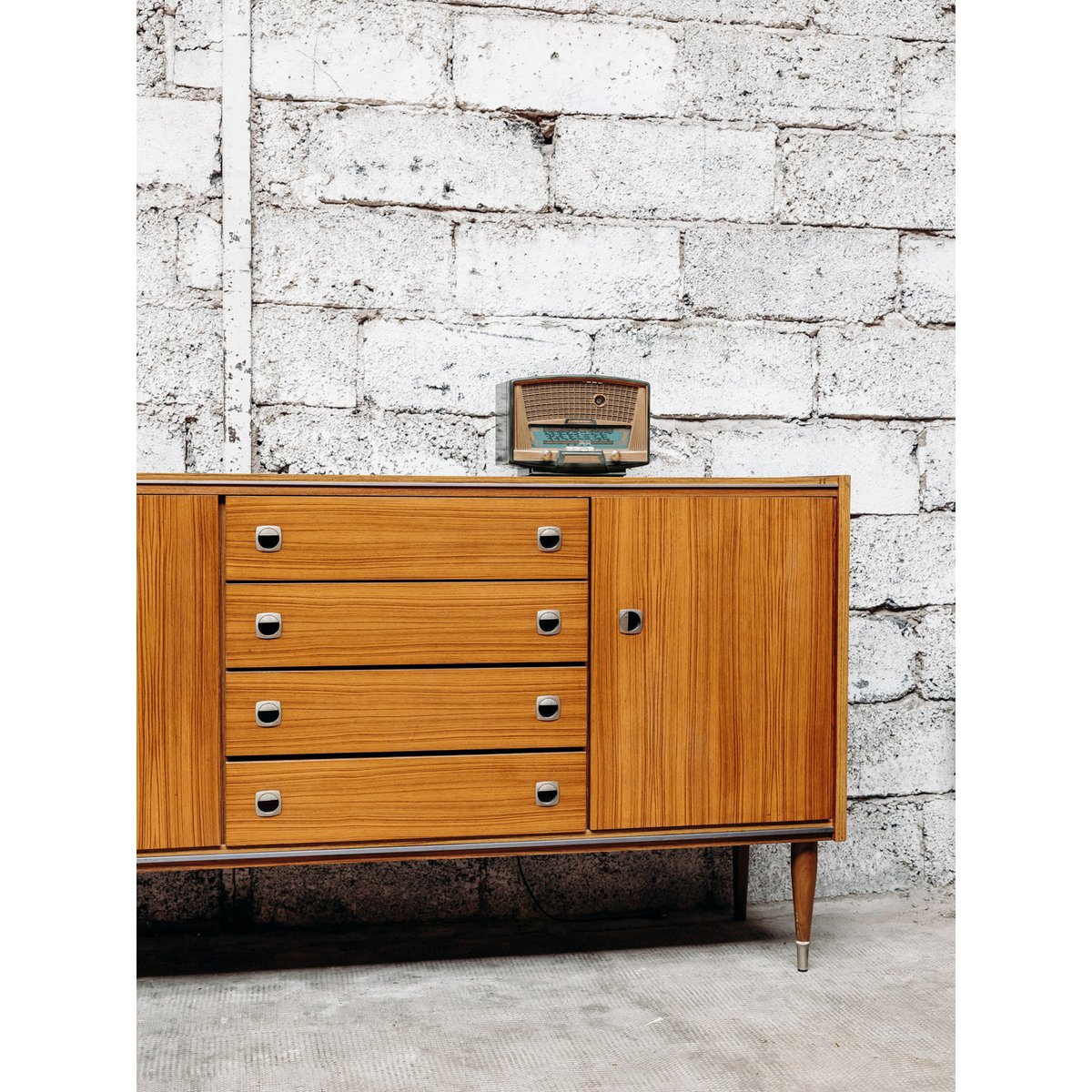 Enfilade en bois spacieuse Margaret N°132 - Bon état bois, DEBONGOUT