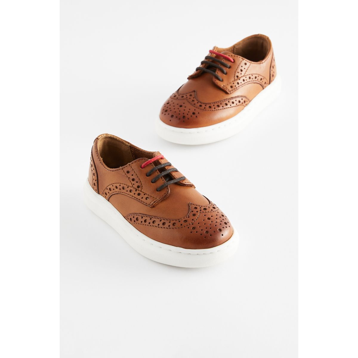 Chaussures à lacets richelieu marron clair, NEXT