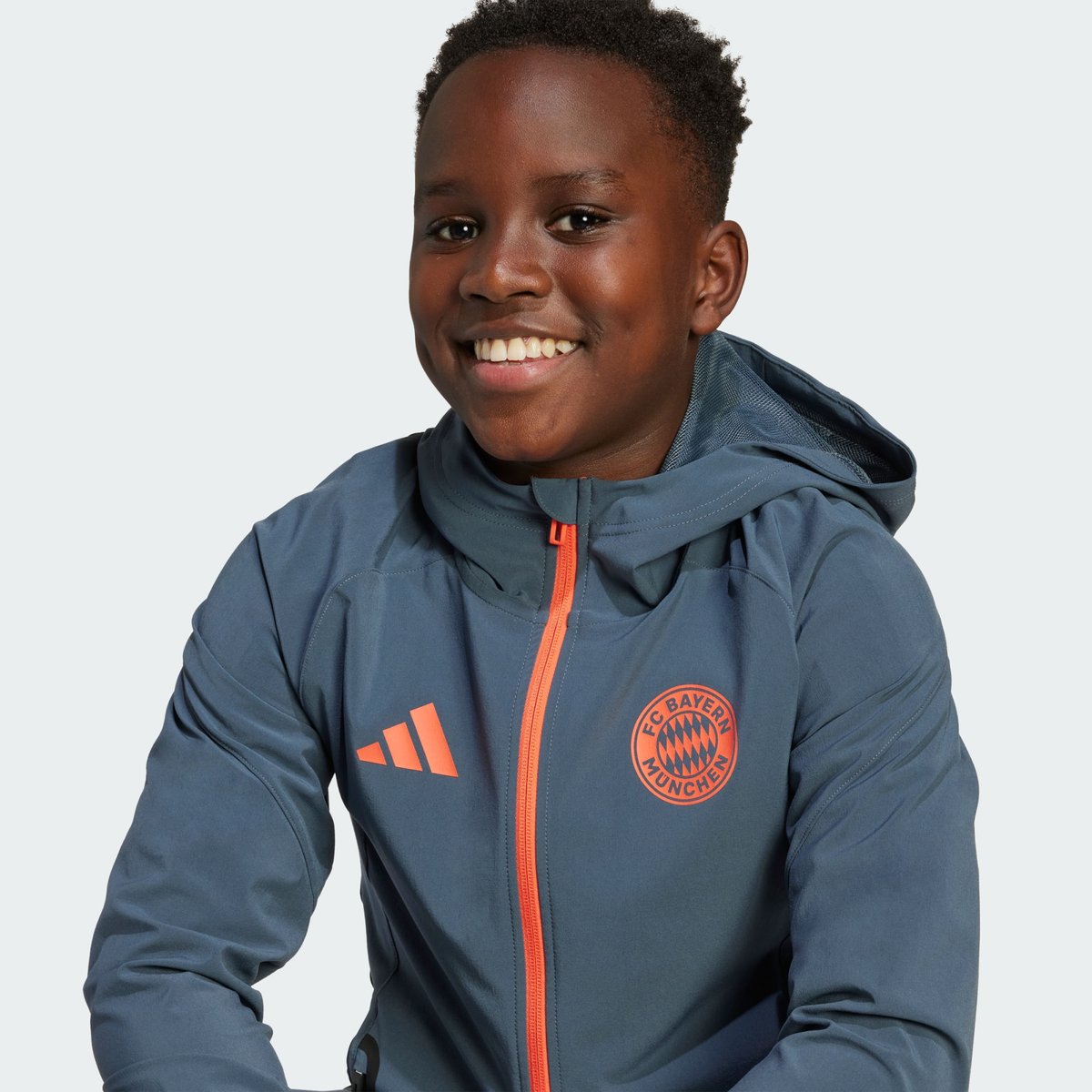 Veste De Voyage Fc Bayern Tiro 25 Competition Vis Tech Veste De Voyage Fc Bayern Tiro 25 Competition Vis Tech bold onix / easy coral, adidas Performance