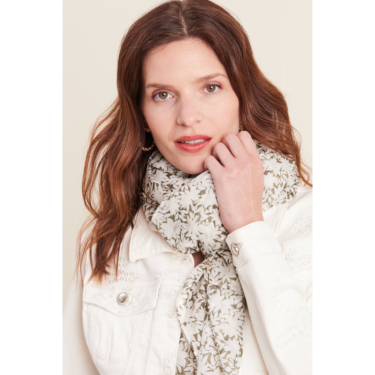 Foulard vert clair, BREAL