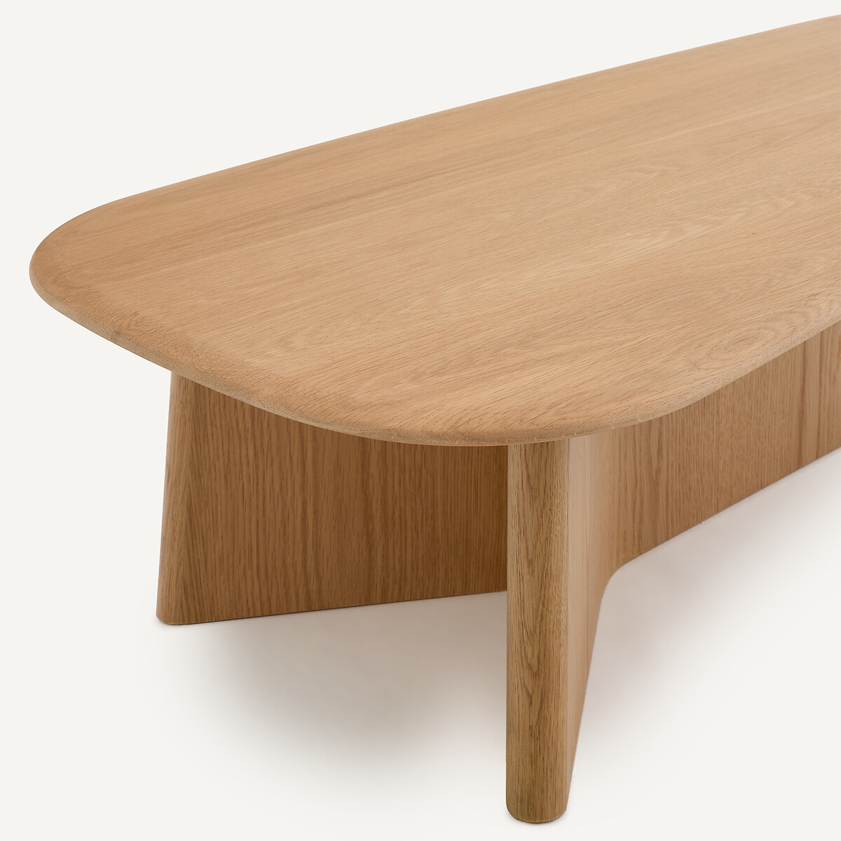 Mesa de centro de roble, altura 30 cm, TRIANGOLO, diseño de Emmanuel Gallina roble natural, AM.PM X EMMANUEL GALLINA