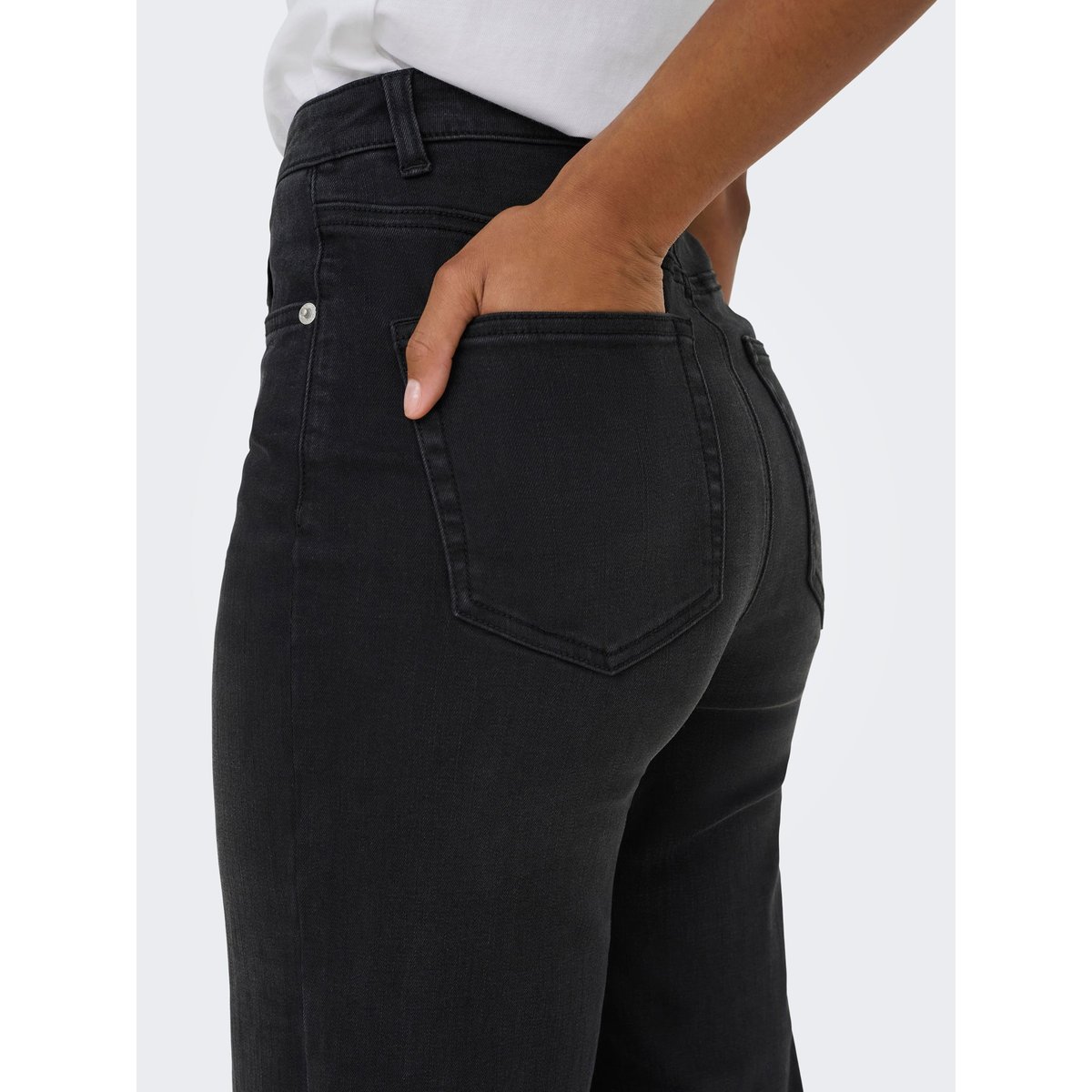 Jean À Jambe Large washed black, ONLY