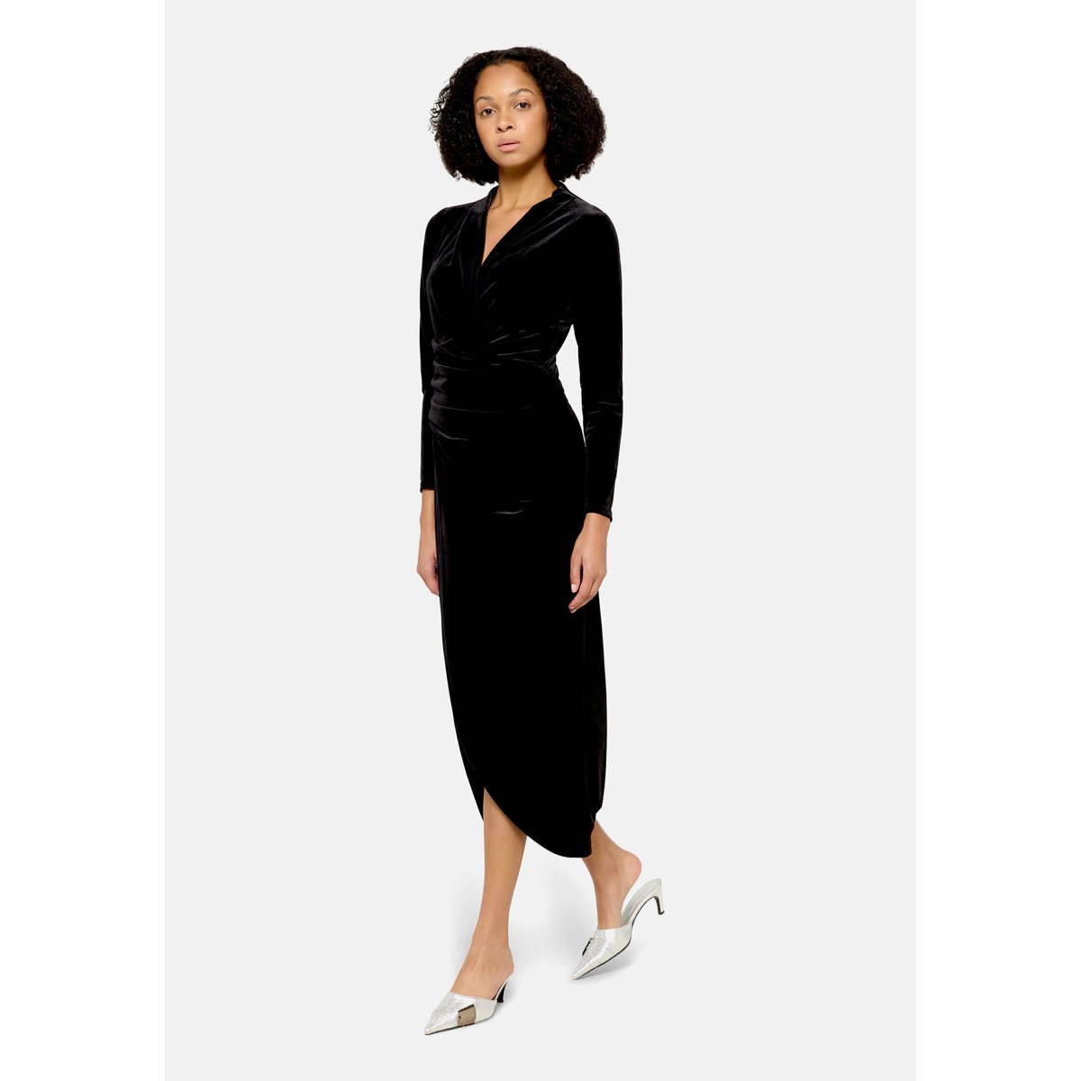 Robe de soirée à encolure en v noir, VERA MONT
